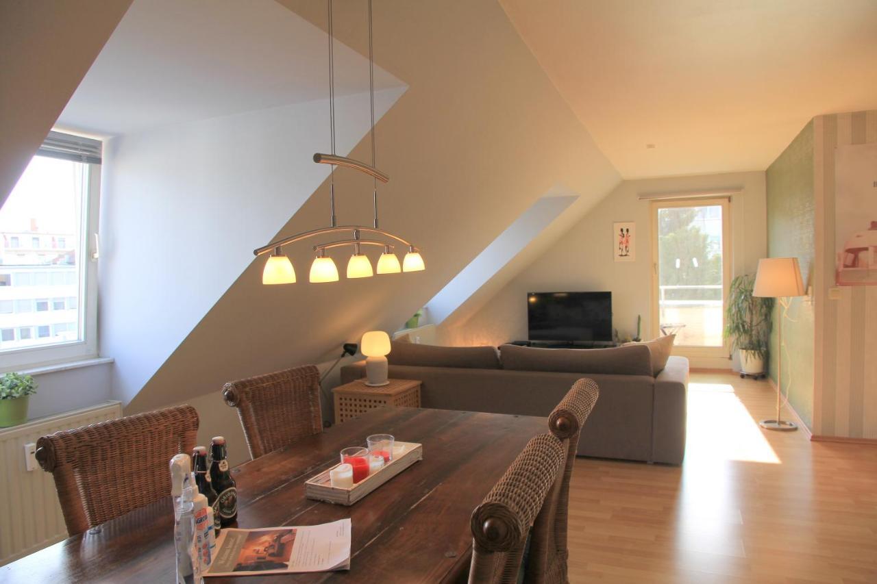Ruhige Gemuetliche 2z-whg In S-west Apartment Stuttgart