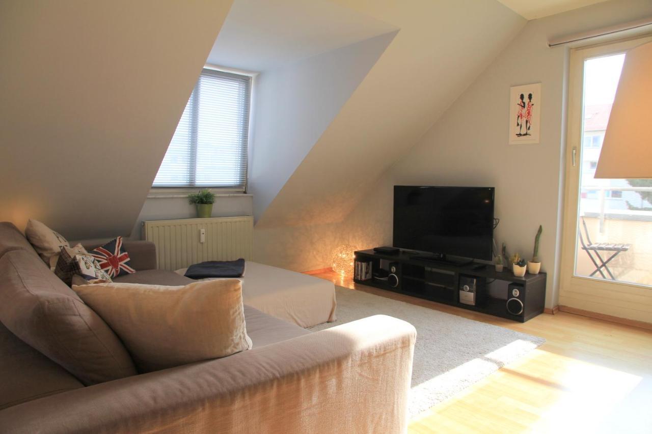 Ruhige Gemuetliche 2z-whg In S-west Apartment